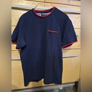 Casual blue crew shirt